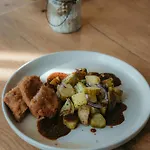 Gæstehus A Restaurace Vtelenka *