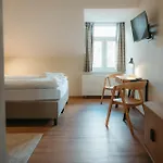 Gæstehus A Restaurace Vtelenka